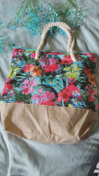 Torba plażowa kolorowa z nadrukiem w flamingi  print w kwiaty na lato