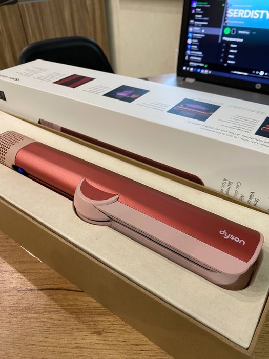 Dyson Airstrait HT01 strawberry bronze