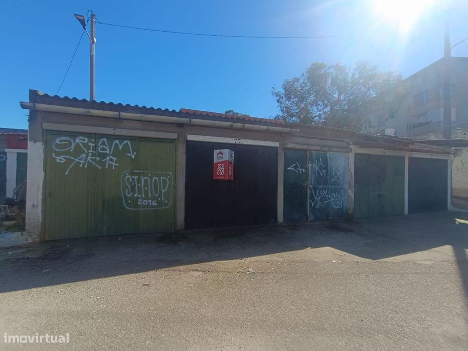 Garagem - Alto do Seixalinho