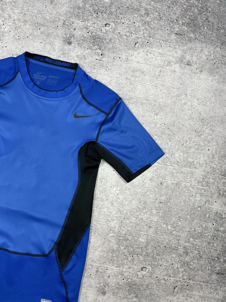 Спортивная футболка компрессионка термуха Nike Pro Combat Dri-Fit