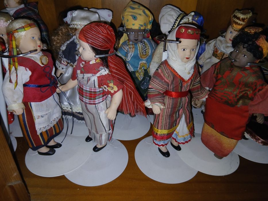 Coleção 50 boneca de  procheana com 21 altura