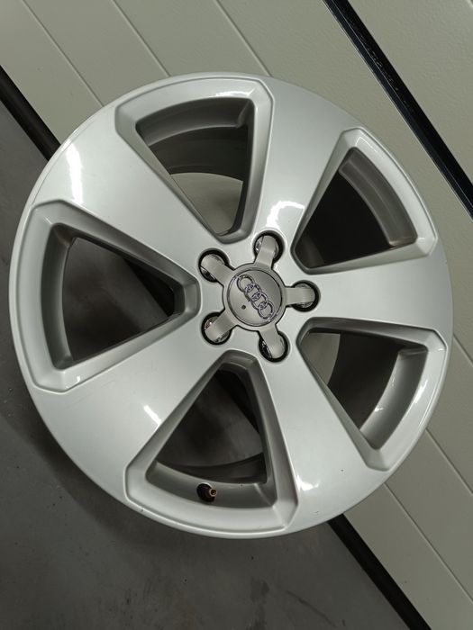 Alufelga 17" 5x112 8V0 Audi A3 8V pojedyncza