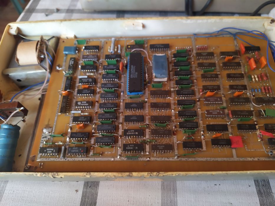 Компьютер spectrum + джойстики