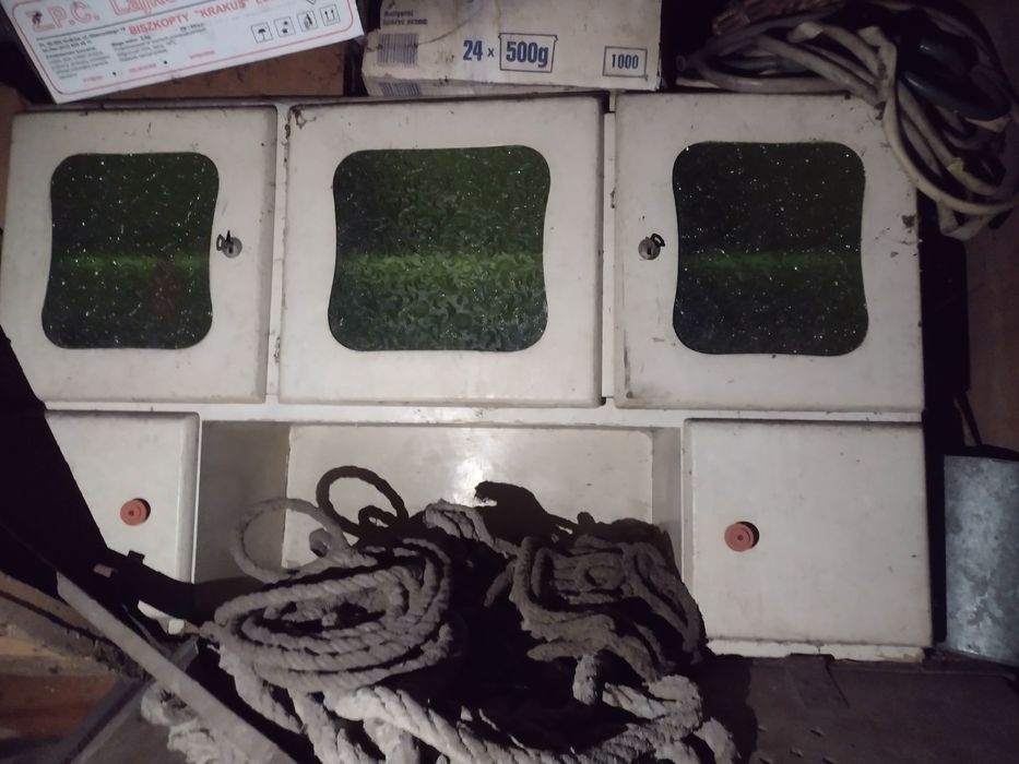 Kredens do renowacji