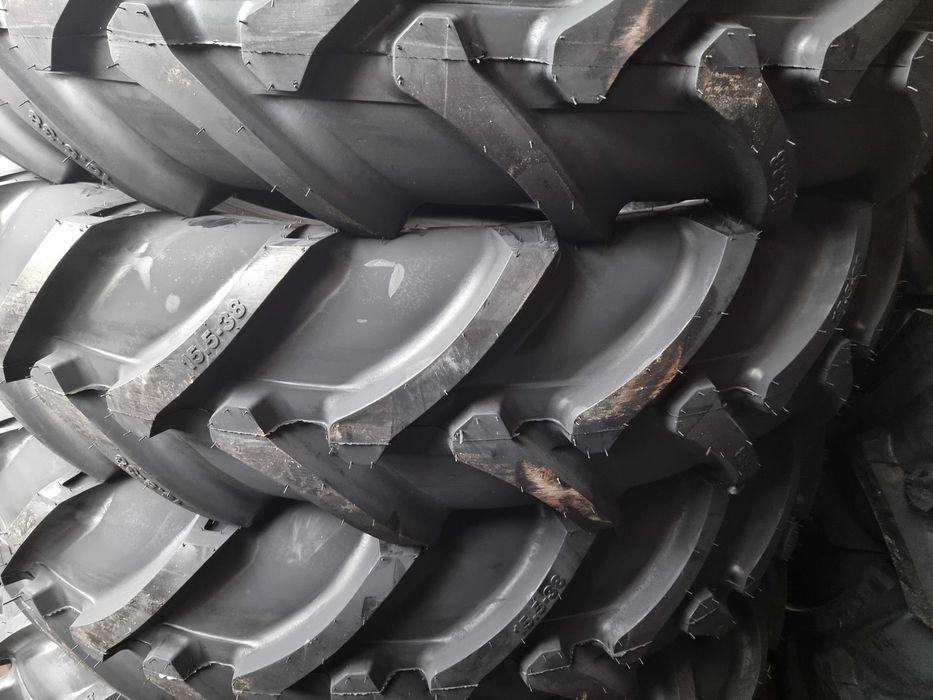 Opona 15.5-38 TT 12PR MTZ Mega Mocna QH611N R-1 TT 134A6  Forerunner