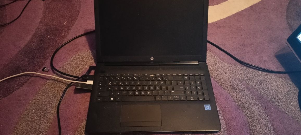 Laptop hp 15 4 gb 256ssd Intel HD