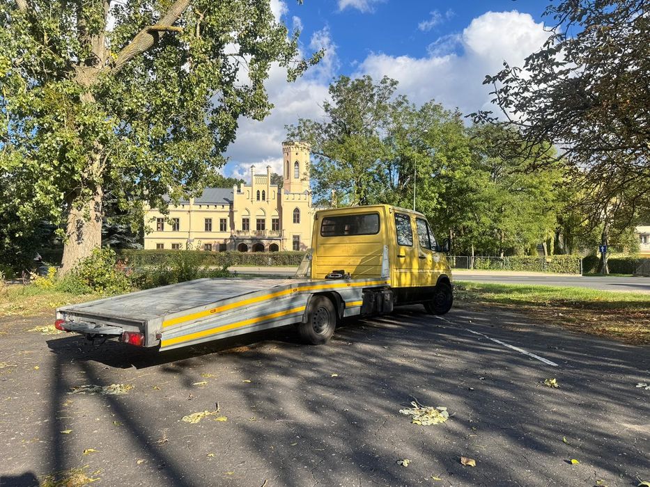 Autolaweta Mercedes Sprinter 7 osob dubel  najazd 2,2 klima