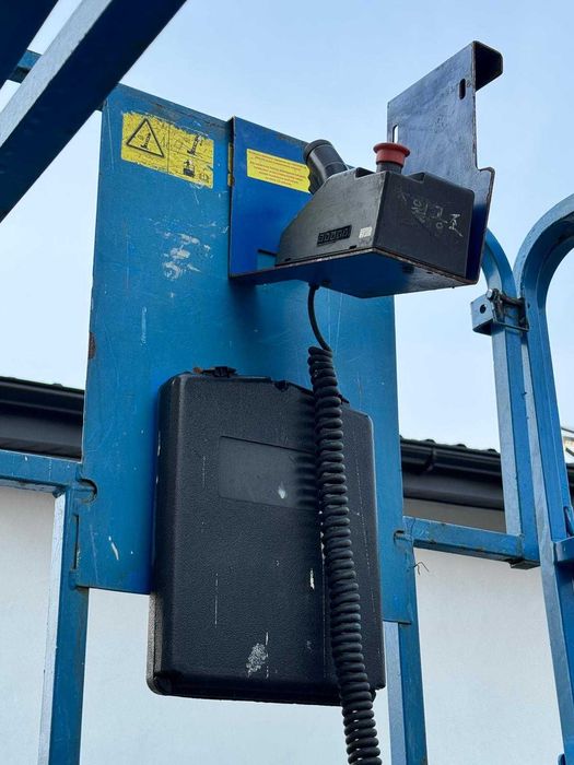 Podnośnik Nożycowy Genie GS-4047, Zwyżka elektryczna, 13,7 m, FV