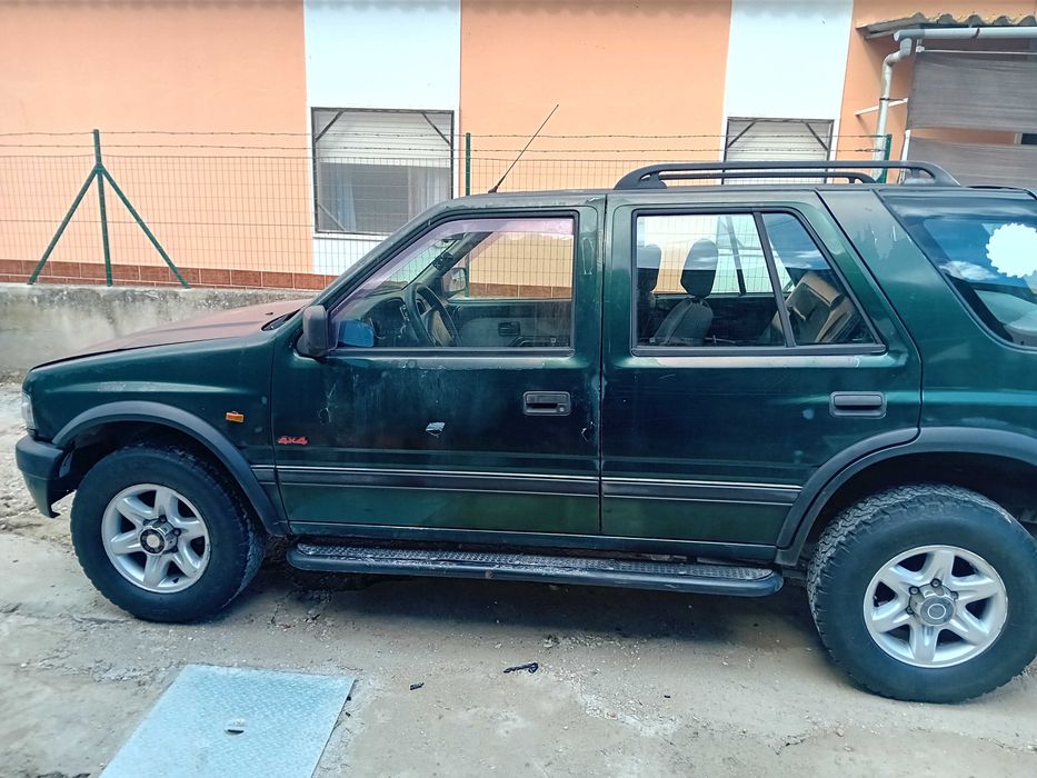 Opel frontera 2500tds