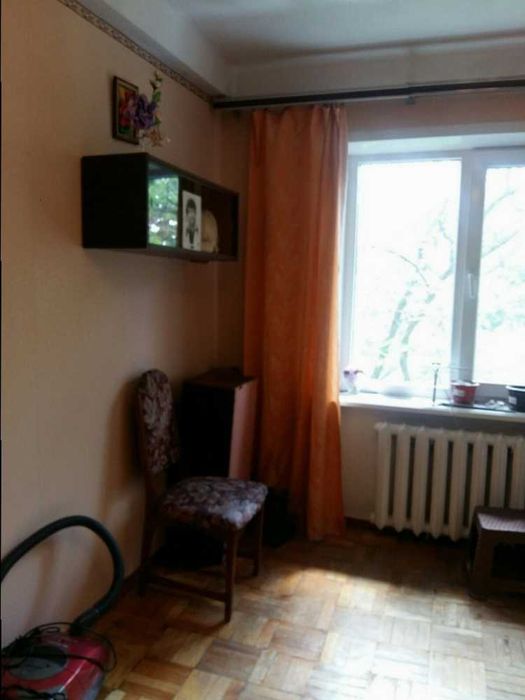 Продам 3-кімнатну квартиру по вул. Полякова, Шевченківський район