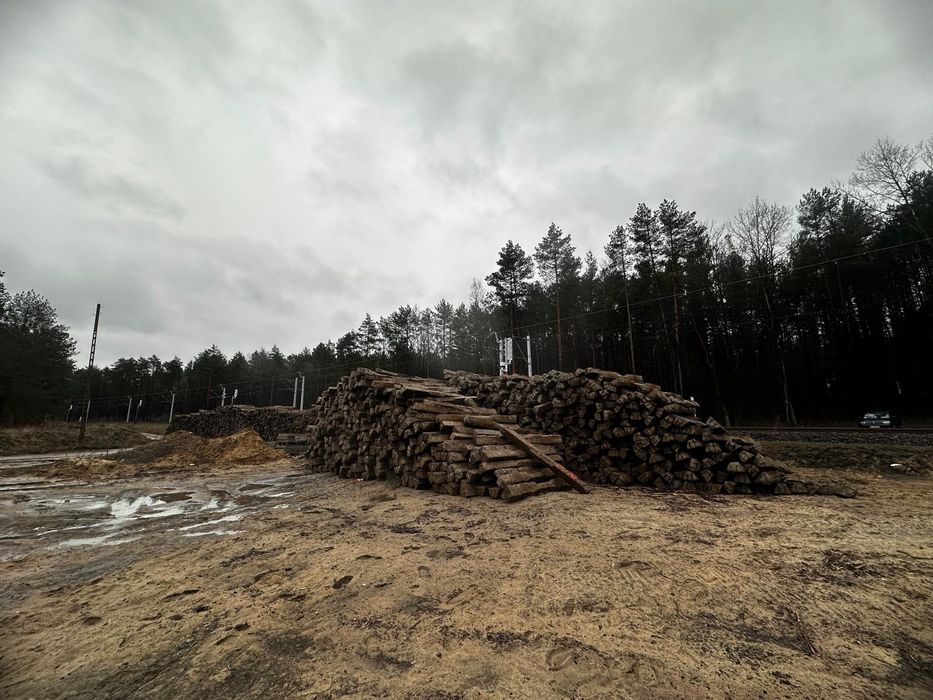 Podkłady kolejowe betonowe zbrojone utwardzenie droga plac słupki hds