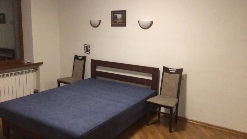 КОМНАТА на Позняках