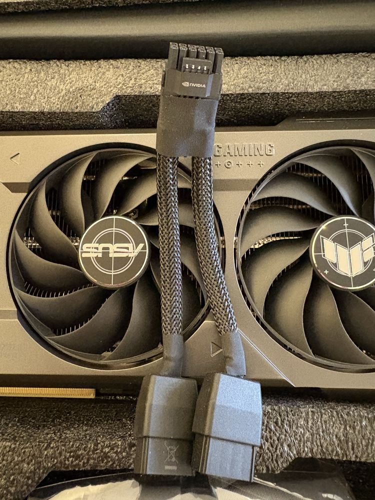 NVIDIA RTX 4070 Ti Super Asus Tuf Gaming 16Gb