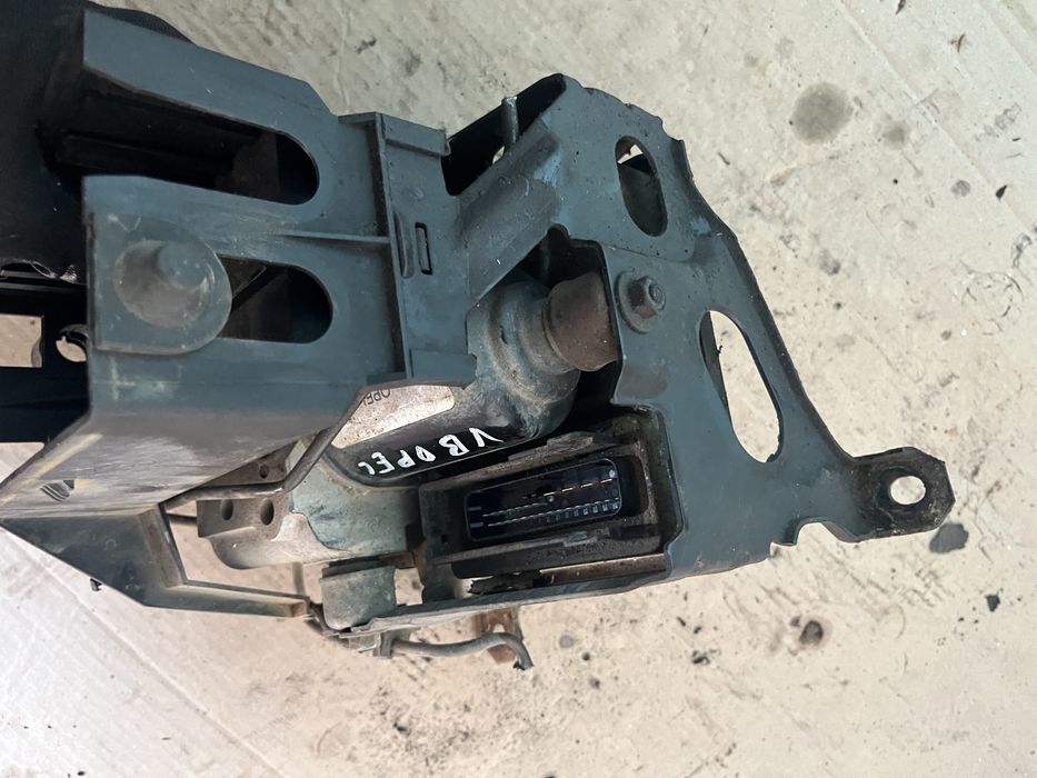 Блок керування ABS Opel Vectra B 13040101, S108022001C,13039901