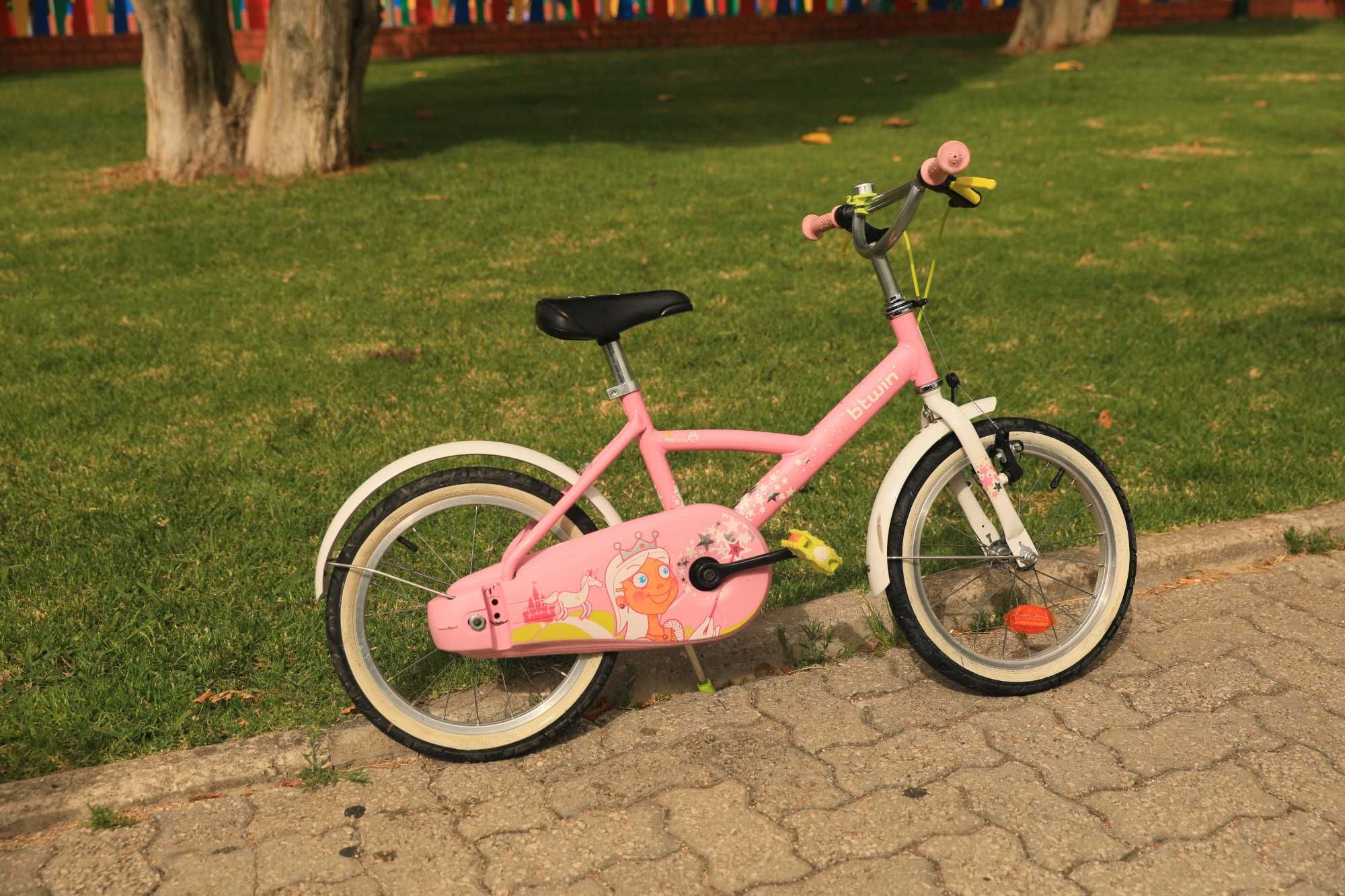 Bicicleta de menina