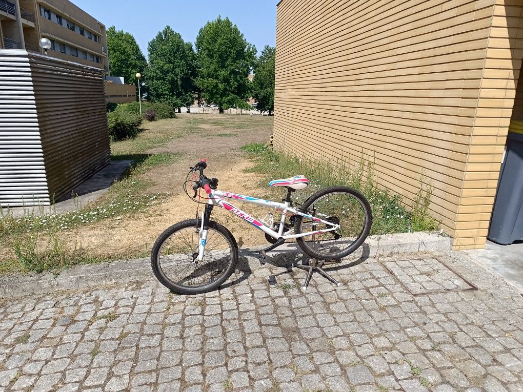 Bicicleta Berg 24 COMO NOVA