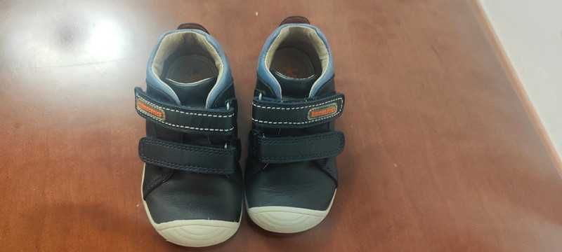 Sapatos biomecanics 22