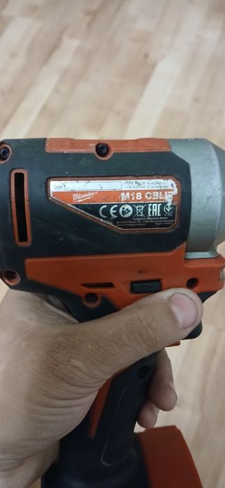 Milwaukee M18 CBLID