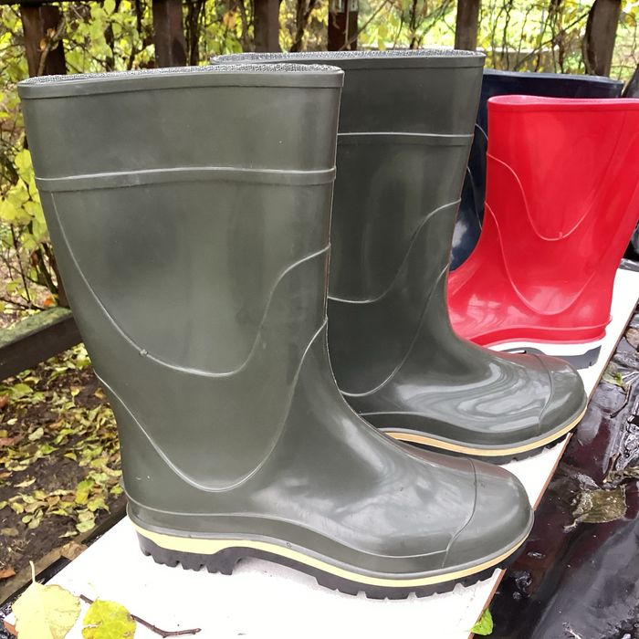 Чобітки  жіночі гумові 36 та 41 розміру