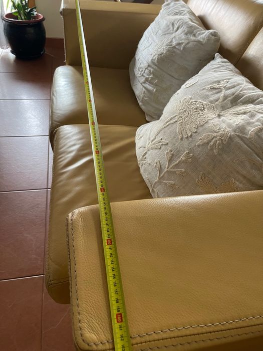 Conjunto de 2 Sofás amarelos em pele