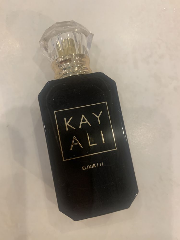 Huda Beauty Kayali Elixir 11