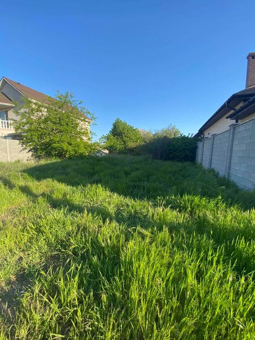 Продам участок на Новом Бугово близко к Черноморску