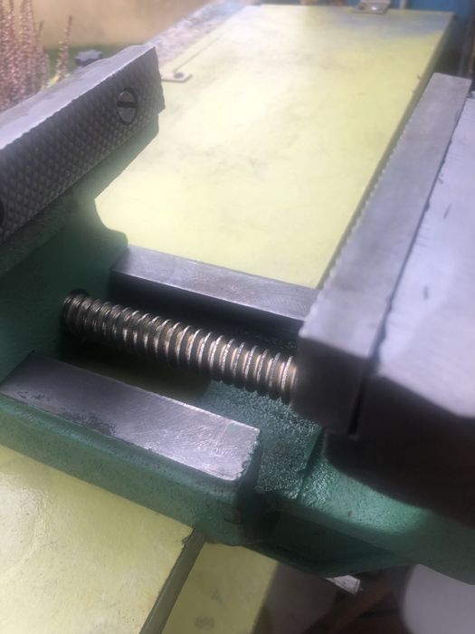 Poszukiwane imadło Prl Zawichost ,szczęki 10cm waga ok 8kg jak nowe.