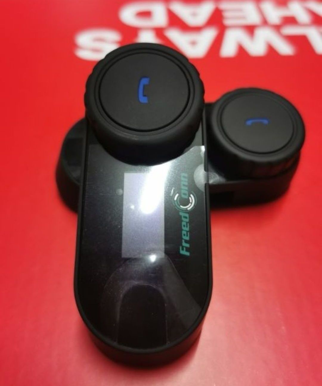 2-Auriculares/Intercomunicadores Bluetooth/ FM/Capacete/ Motard (NOVO)
