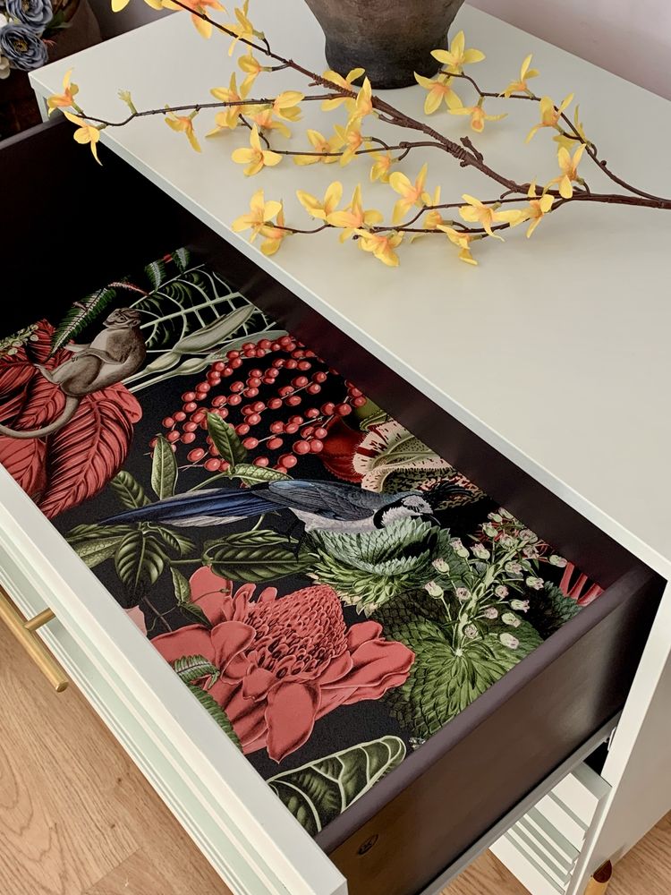 Dwie stylowe komody IKEA– miętowa elegancja w nowoczesnym wydaniu!
