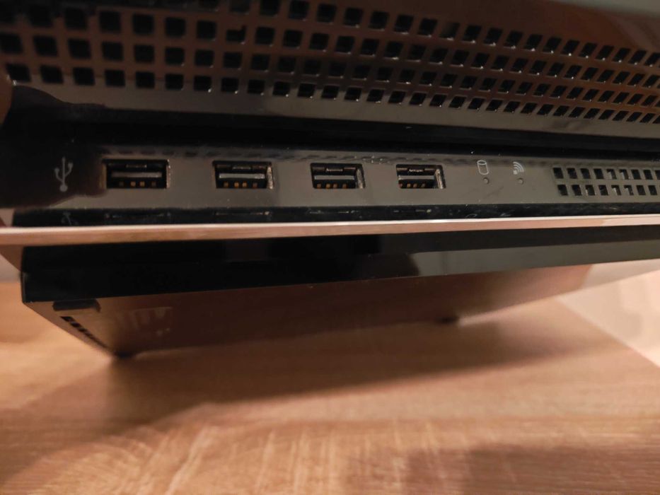 Konsola playstation 3 CECHC04 kompatybilność wsteczna konsola PS3