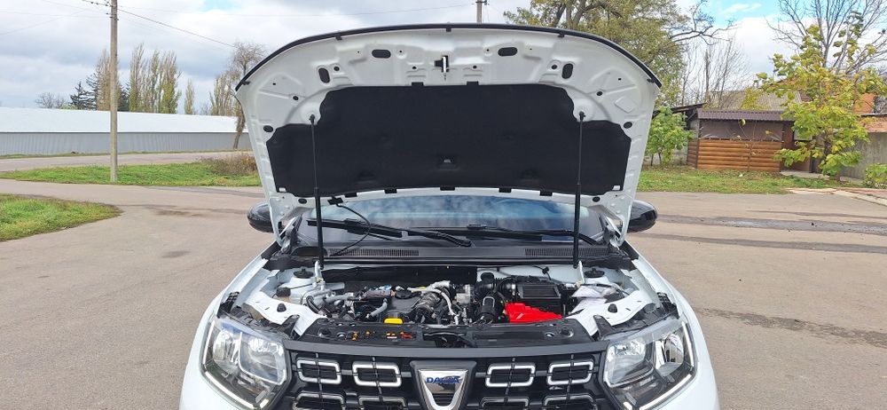 DACIA Duster4wd Laureate 1.5диз. 86kv 120л.с. 6-Ступка