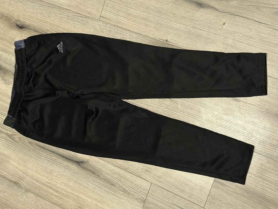 Spodnie dresowe Adidas