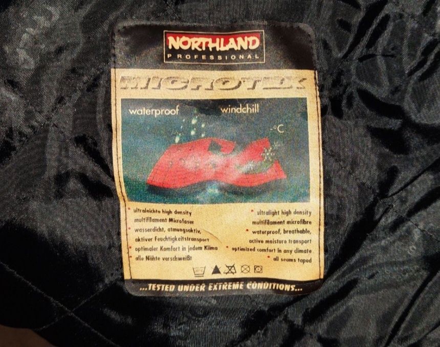 Жіноча куртка демісезонна Northland