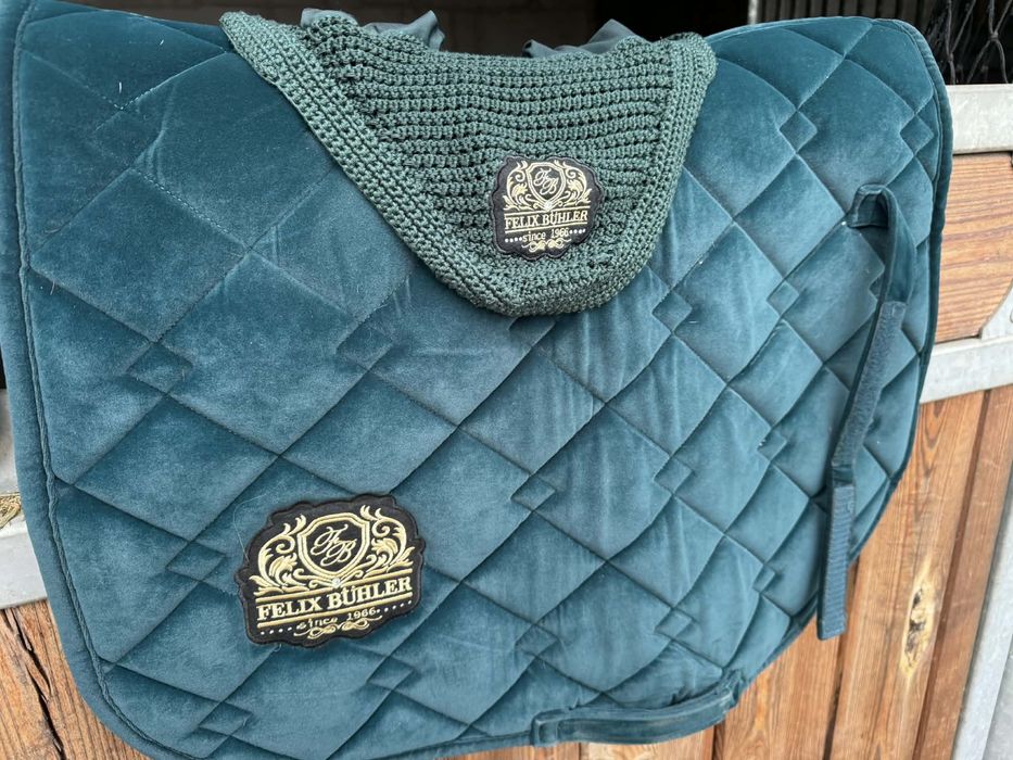 Komplet Felix Buhler