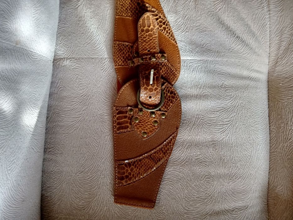 Пояс широкий  женский , стильный тильный