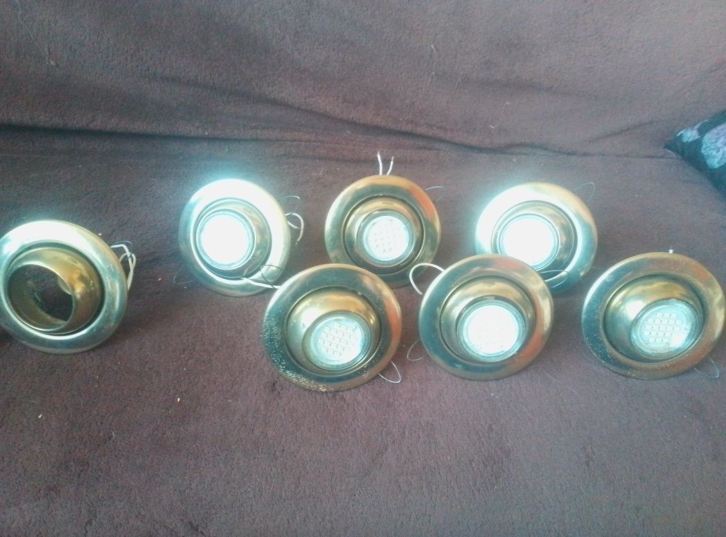 Halogeny sufitowe led