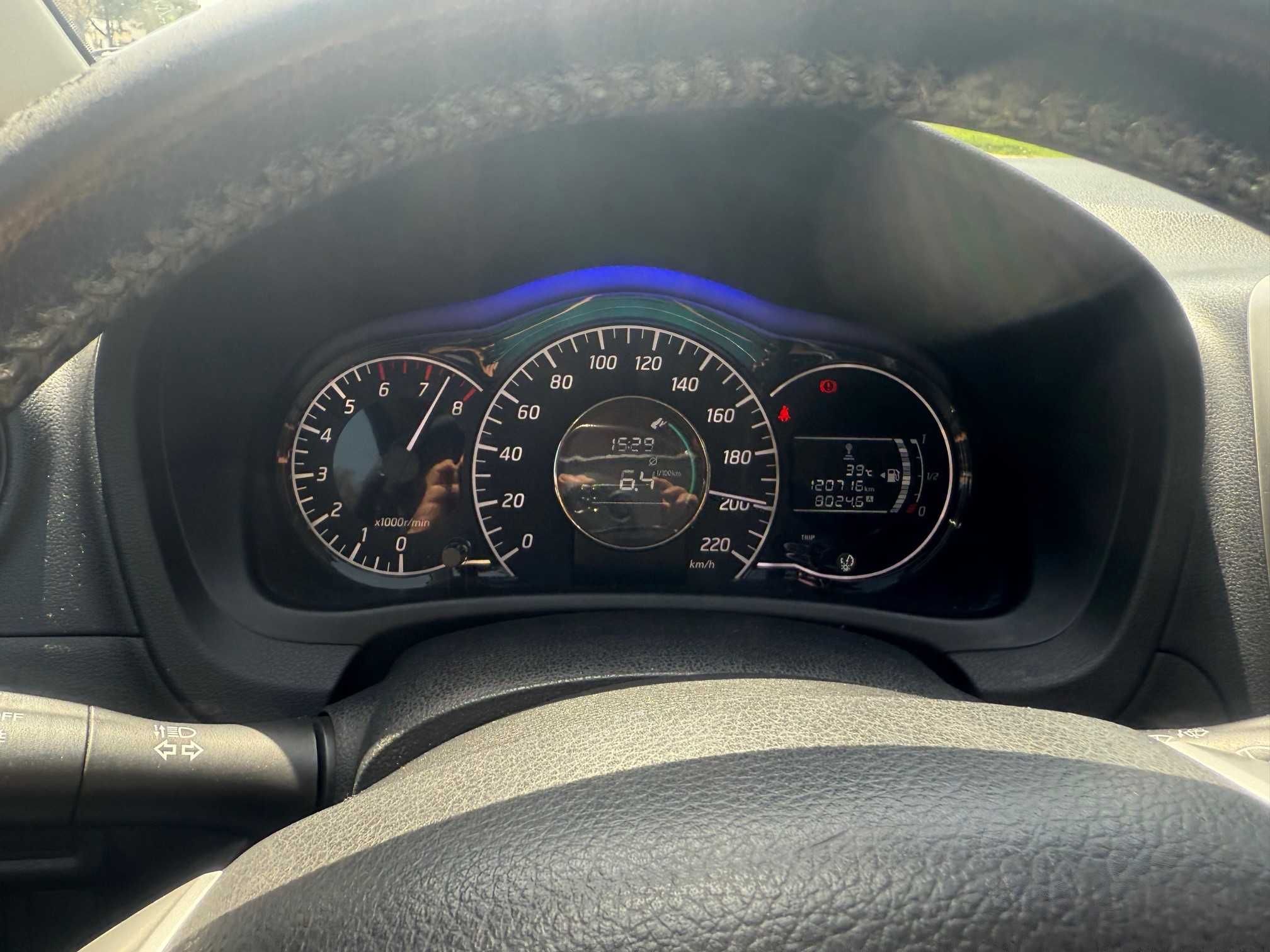 Nissan Note 1.2  - muito estimado
