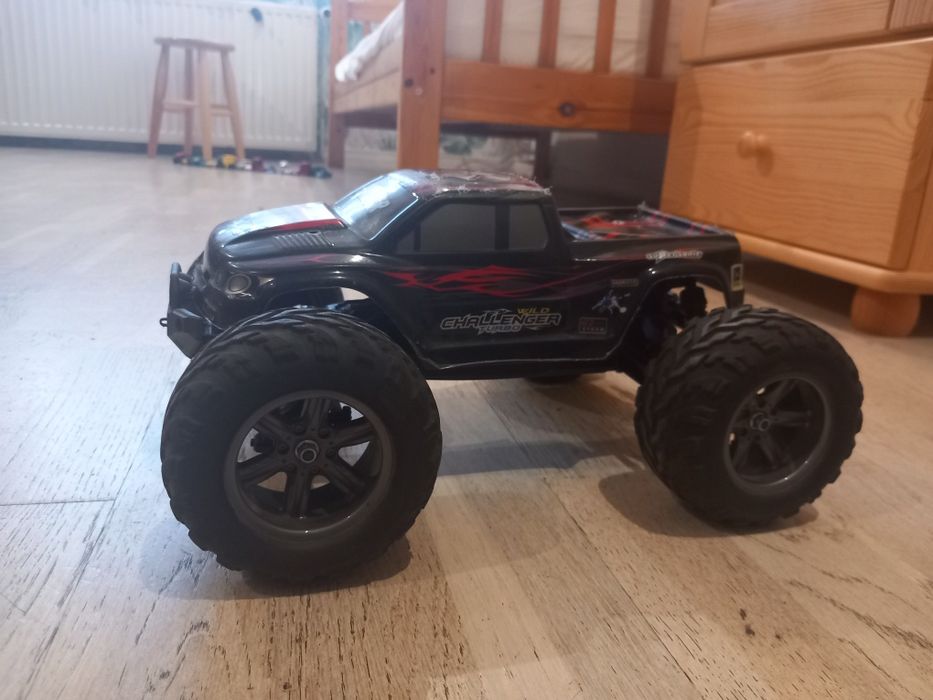 Ugo MONSTER urc 1152