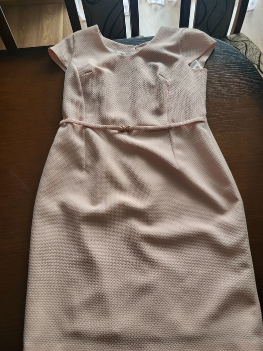 Elegancka sukienka