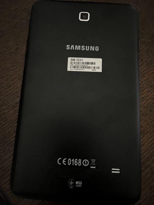 Планшет Samsung Tab 4