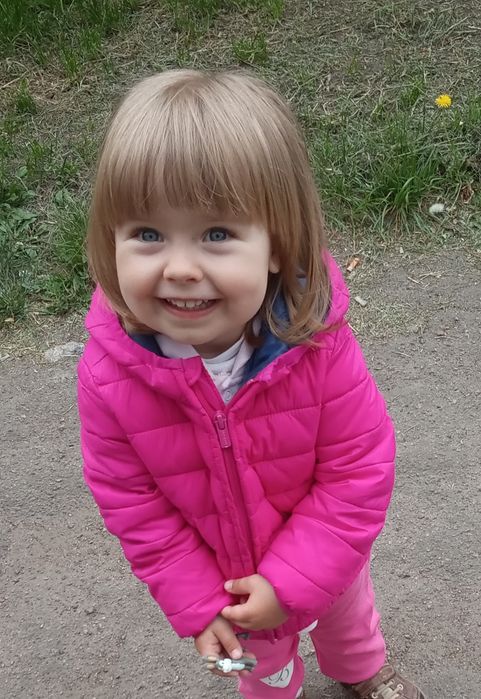 Демісезонна куртка на дівчинку