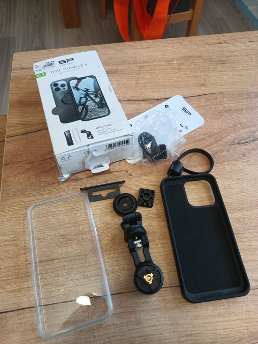 Nowy uchwyt do roweru Bike Bundle 2 iPhone 13