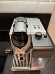 Ekspres do kawy Nespresso DeLonghi en520.s