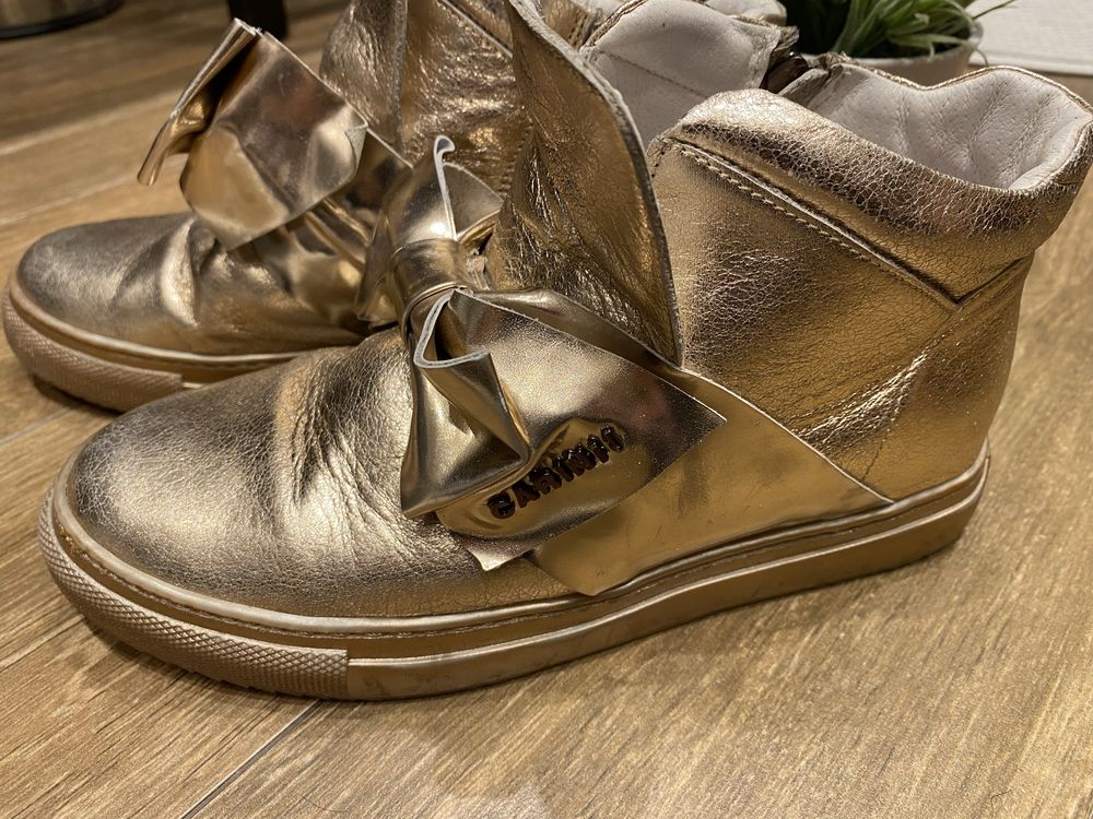 Buty botki  trzewiki carinii 37