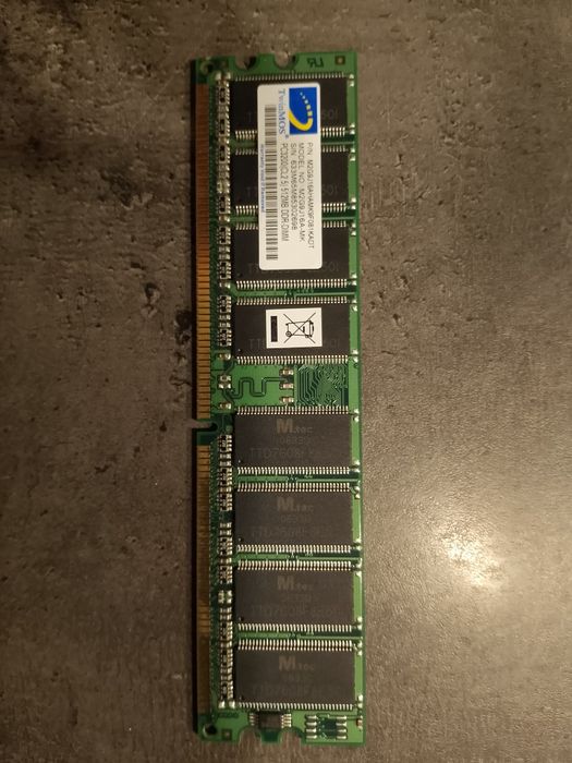 Pamięć RAM TwinMOS DDR  512MB
