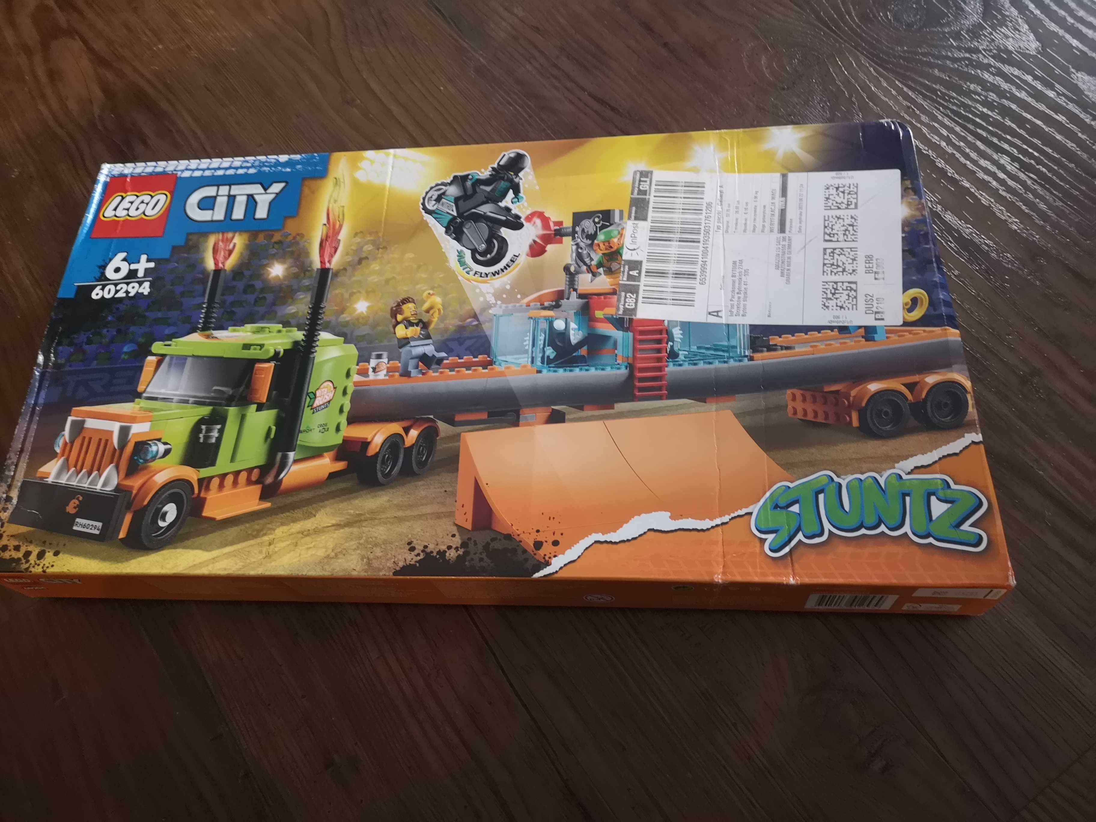 Lego City Stuntz - 60294 - ciężarówka kaskaderska