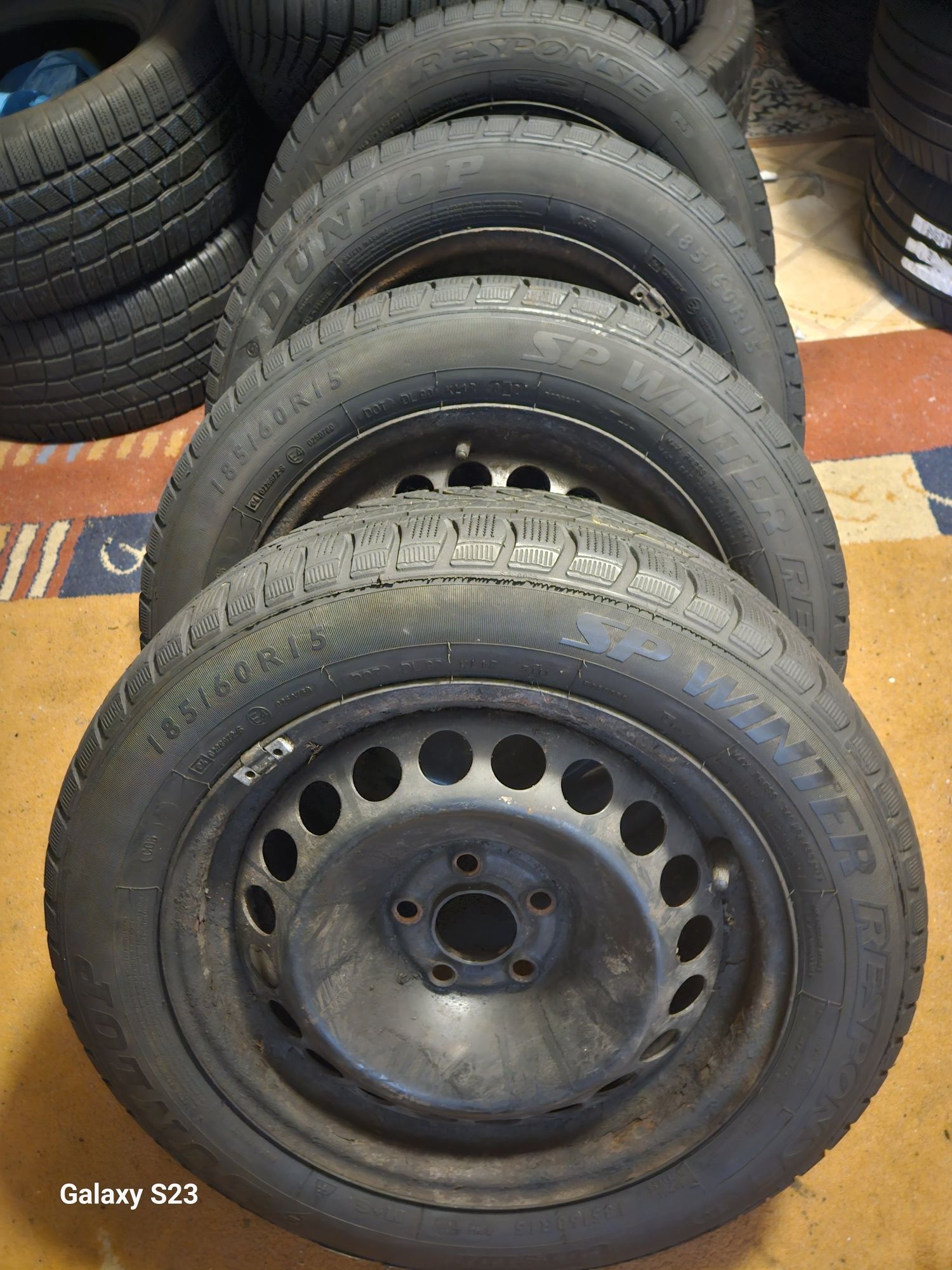 5×100 6J ET29 opony 185/60R15 Dunlop komplet