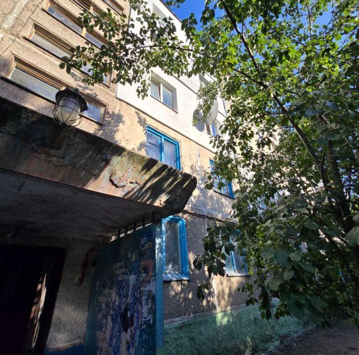 Продам 3-комн. квартиру на Черемушках . S