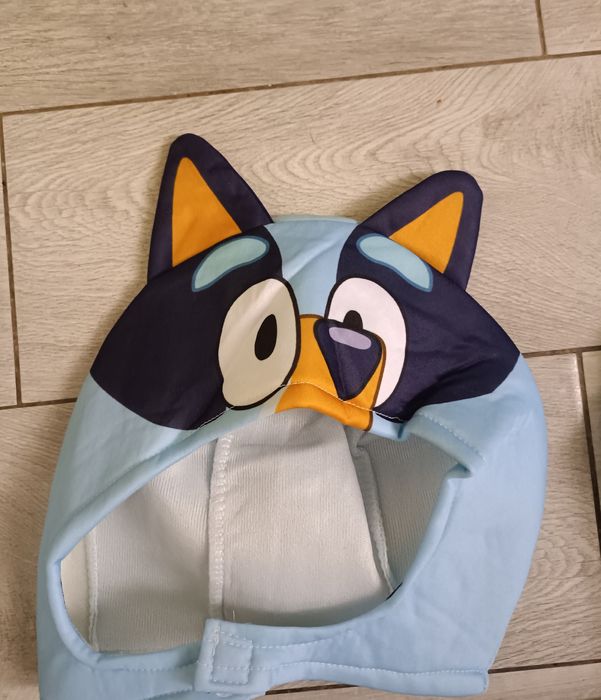 Strój Bluey 130 / 140 karnawał przebranie piesek nowy