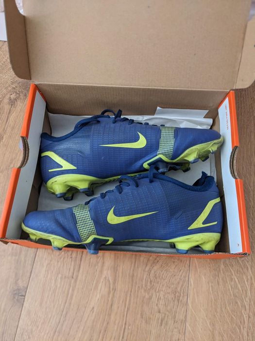 Korki piłkarskie Nike Mercurial r. 36,5 używane